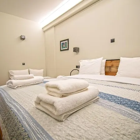 Syntagma Square Athenian Apartments-2